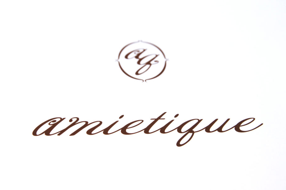 amietique　ロゴ作製